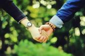 《人这一辈子》(秋裤大叔演唱)的文本歌词及LRC歌词