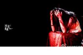 《血木悲歌》(Bloody,Woods演唱)的文本歌词及LRC歌词