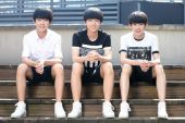 《Love With You》(tfboys演唱)的文本歌词及LRC歌词