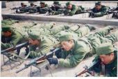 《当过兵的战友干一杯》(小曾演唱)的文本歌词及LRC歌词
