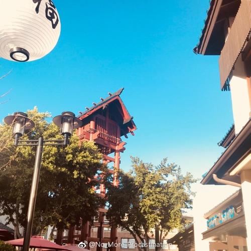 《Little Tokyo》LRC歌词 《Little Tokyo》(Rihwa)歌词555uuu下载