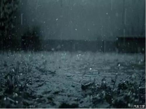 《遵义下雨了DEMO》LRC歌词 《遵义下雨了DEMO》(蒋蒋)歌词555uuu下载