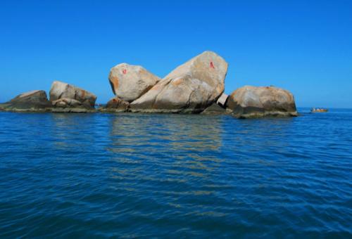 《海滨之恋》LRC歌词 《海滨之恋》(云丹久美)歌词555uuu下载