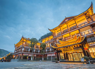 《仰阿莎》(杨佳茜)歌词555uuu下载