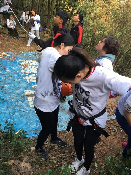 《却上心头》LRC歌词 《却上心头》(冷漠)歌词555uuu下载