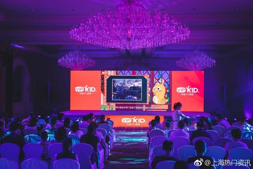 《点亮精彩世界》LRC歌词 《点亮精彩世界》(王绎龙)歌词555uuu下载