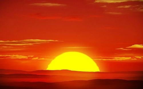 《太阳下山要回家》LRC歌词 《太阳下山要回家》(顾梵玉)歌词555uuu下载