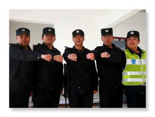 《兄弟一场》LRC歌词 《兄弟一场》(罗长华)歌词555uuu下载