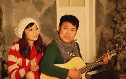 《爱的旋律 (feat. 贾春颖)》LRC歌词 《爱的旋律 (feat. 贾春颖)》(李天宝)歌词555uuu下载